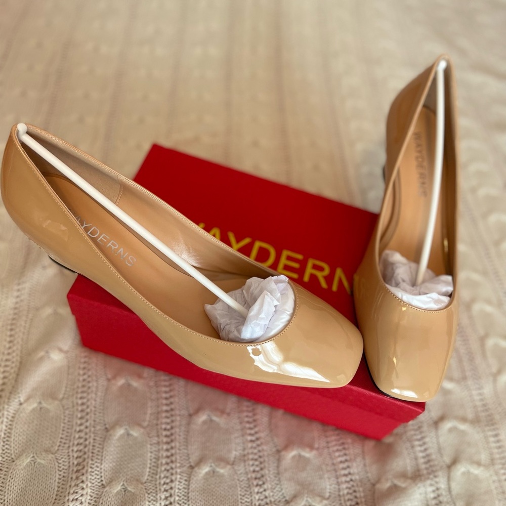 Brand New! Size: 11.5 Patent Leather Square Toe Wedge Pumps 2 Inch (Beige)